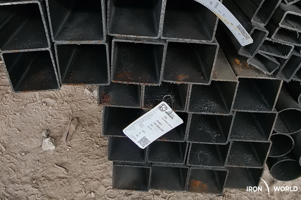 Труба профільна 120х120х4